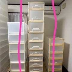 右から二列目の10個セット　無印良品　ポリプロピレン衣装ケースの画像