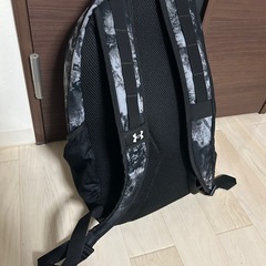 アンダーアーマー バックパックの画像