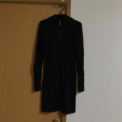 GU ハーフジップミニワンピースの画像