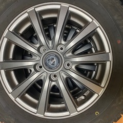 ダンロップ★スタッドレスタイヤ★アルミホイール付き★195/65R/15★セレナ★ノア★ヴォクシー他の画像