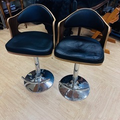 ニトリ カウンターチェア 2脚セットの画像