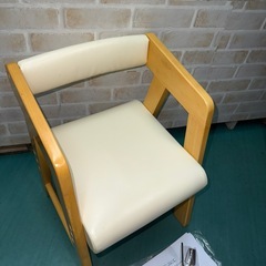 キッズチェア　木製　クッション付き　ローチェア ベビーチェアの画像