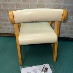 キッズチェア　木製　クッション付き　ローチェア ベビーチェアの画像