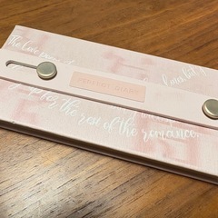 アイシャドウパレットの画像