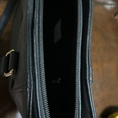 取りに来れる方が決まりました！女性用バックの画像