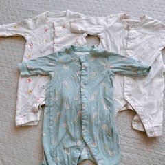 【ユニクロ】50〜60サイズ 15着ベビー服まとめてお譲りの画像