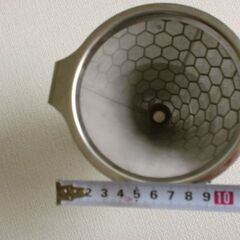 金属メッシュのコーヒードリッパーの画像