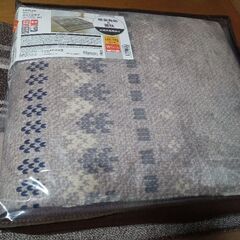 値下げしました！新品LIFELEX 吸湿発熱ラグ 135x185cmの画像