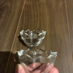 たまごの殻　ガラスの画像