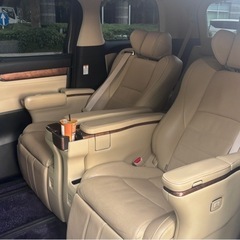 アルファードハイブリッド エグゼクティブラウンジの画像