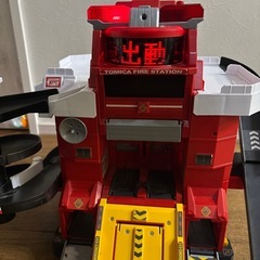 トミカ　　ファイヤーステーションの画像