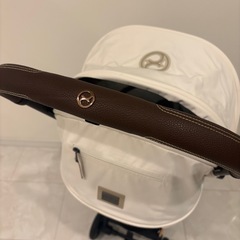 【美品】サイベックス　コヤ　伊勢丹新宿限定カラー(ホワイト)の画像