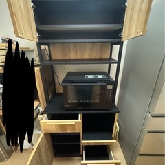 キッチン収納　キッチンボード 食器棚 クエス　カップボードの画像