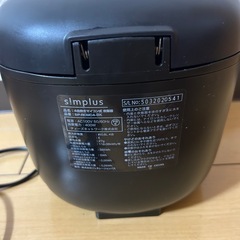 炊飯器の画像