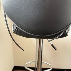 24日月曜まで代理出品/カウンターチェアの画像