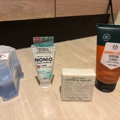 洗顔、洗剤、日焼け止め、整髪料等詰合せ
の画像