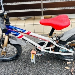 子供自転車の画像