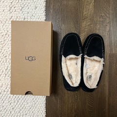 美品✨ UGG Ansley モカシン ブラック 7の画像