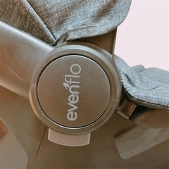 《美品🌟》新生児使用可能🙆‍♀️イーブンフロー　LiteMax チャイルドシート2点式/3点式の画像