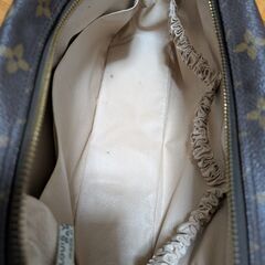 ヴィトン　セカンドバッグの画像