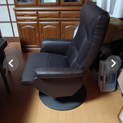 美品　ニトリ　パーソナルチェア　Dメッシュ　オットマン無しの画像