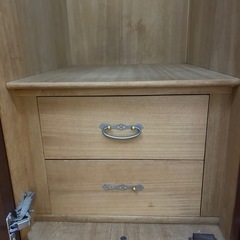 洋服タンスの画像