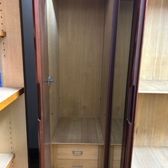 洋服タンスの画像