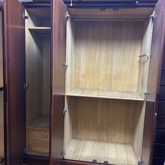 洋服タンスの画像