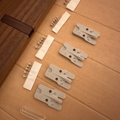 無印 壁に付けられる家具棚ウォールナット材幅44cmの画像