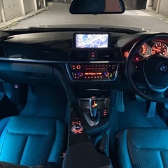 BMW 3シリーズ　F30 F31 軽油　ディーゼル　320d シルバーの画像