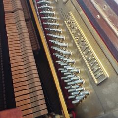 Gors & Kallmann アップライト　ピアノ　88鍵　ブラウンレッドの画像