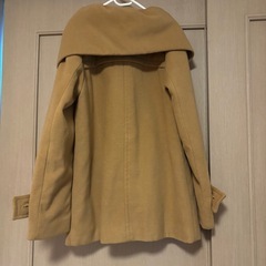 極美品　INGNI ベージュ ダブルブレストコート　ピーコートの画像