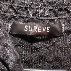 オフショルニット服 レディース服の画像