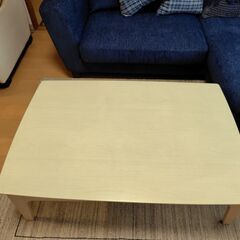 ニトリのコタツとこたつ布団の画像