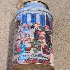 シンガポール　クッキーミュージアム　Otterly Singapore空缶の画像