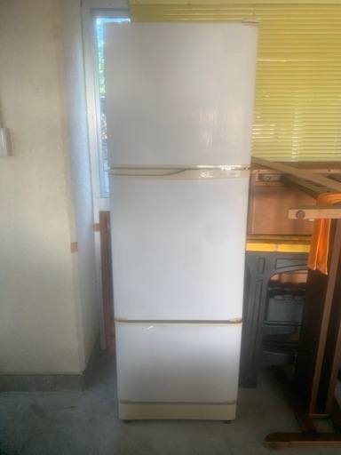 3ドア冷蔵庫 FUJITSU 清掃済み