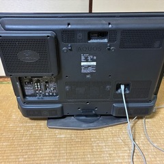AQUOS 液晶テレビ リモコン付き　ブルーレイ内蔵　32型　動作確認済みの画像