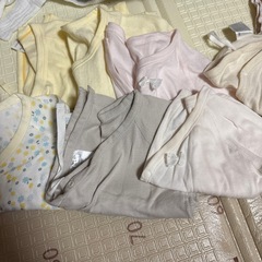 ベビー肌着 セット！コンビ 短肌着の画像