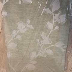 ❤️最終断捨離早い者勝ち❤️高級カーテンサンローズの新品　カーテン　撮影の為開封のみ　引き取り限定の画像