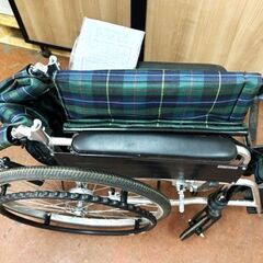 美品　アルミ製　手折れ　自走式　車椅子　100㎏対応　座席幅：40㎝　ノーパンクタイヤ　引き取り：田川郡香春町の画像