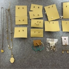 アクセサリー　まとめ売りの画像