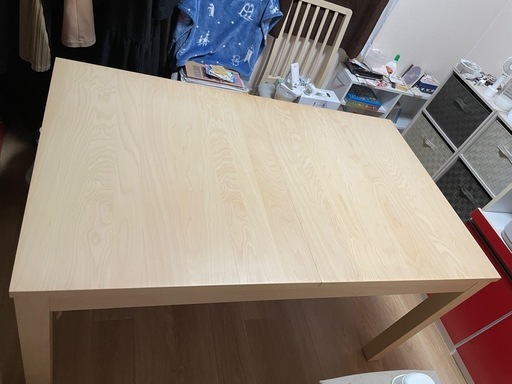 IKEA】BJURSTA ビュースタ (ともちゃん) 徳重のテーブル《ダイニング