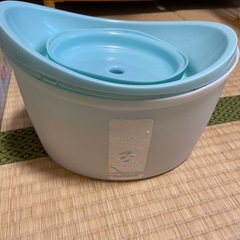 犬用フィルター式給水器の画像