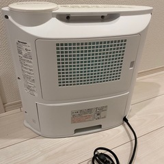 シャープ 加湿セラミックファンヒーター HX-H120-W 2018年製の画像