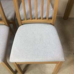 IKEA 拡張可能 ダイニングテーブル + チェア 4脚の画像