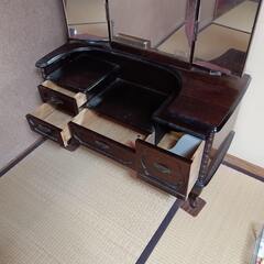 昔の化粧台　ドレッサー　骨董の画像