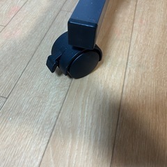 パソコンデスクの画像