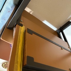 パソコンデスクの画像