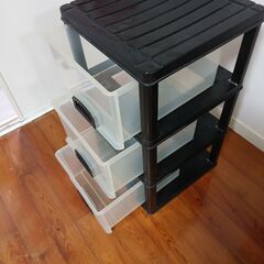 3段衣装ケース、の画像