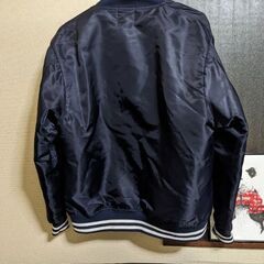 スタジャン　カラーネイビーsizeМの画像